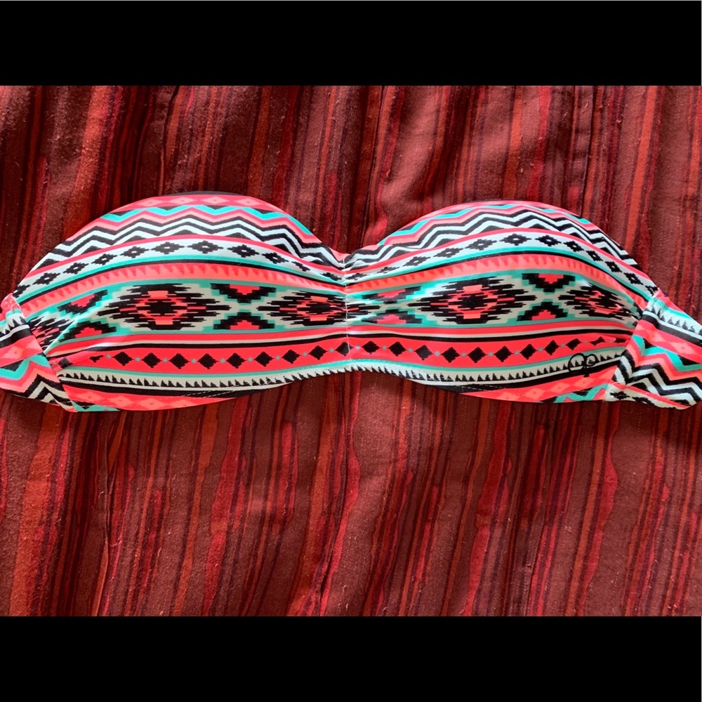 Op strapless swim top